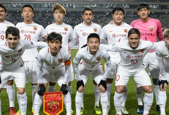 休息归来马刺外线突然开火送出11-0的攻势短暂反超比分，然而这波攻势之后马刺状态急转直下直接熄火，随后5分钟里马刺仅得4分，灰熊则火力全开轰出30-17的攻势直接反超拉开两位数分差。